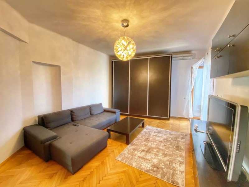 Inchiriere apartament 2 camere din zona Unirii