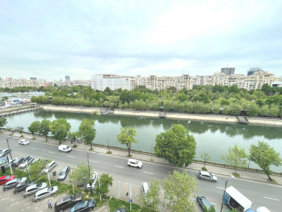 Apartament 4 camere Unirii,decomandat,128 mp,vedere panoramica