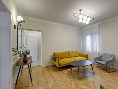 Apartament in vila, 1 Mai, Ion Mihalache