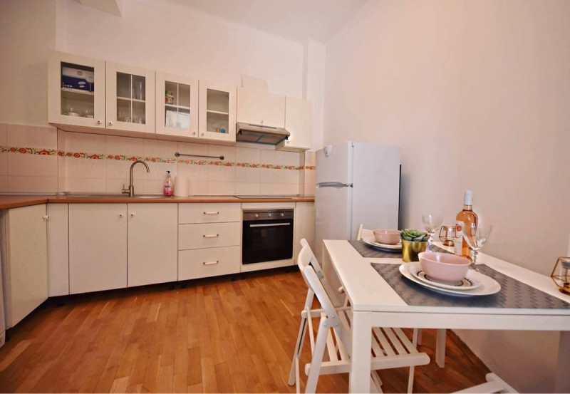 Inchiriere apartament 2 camere din zona Cismigiu