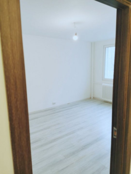 Garsoniera de vanzare din zona Politehnica