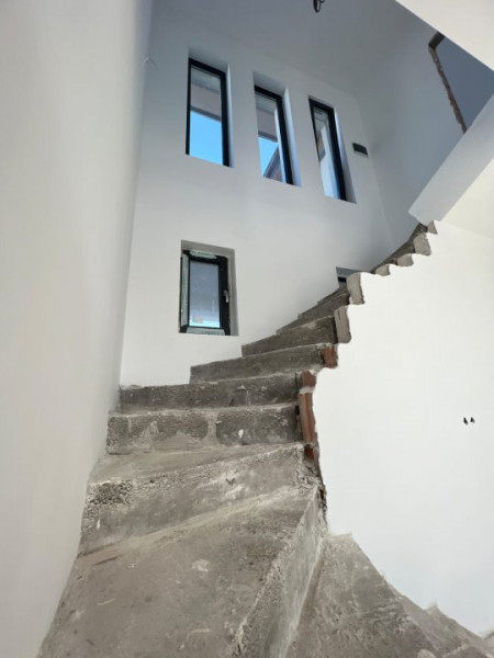Vila Duplex DOMNESTI - La ALB