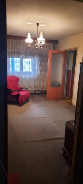 APARTAMENT 3 camere - Metrou " DRUMUL TABEREI " Parc Moghioros