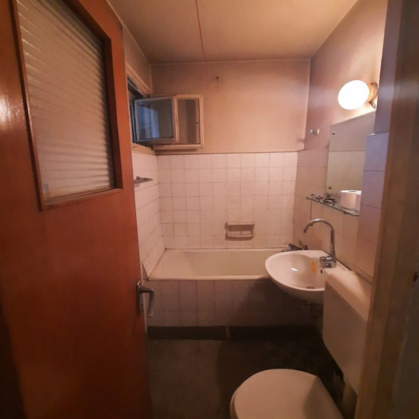 APARTAMENT 3 camere - Metrou " DRUMUL TABEREI " Parc Moghioros