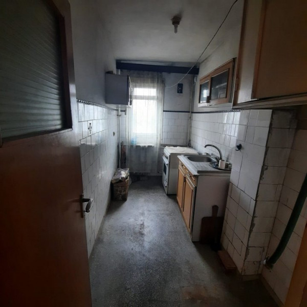 APARTAMENT 3 camere - Metrou " DRUMUL TABEREI " Parc Moghioros